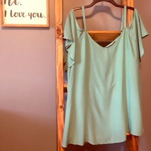 NWT Torrid Cold-Shoulder Top